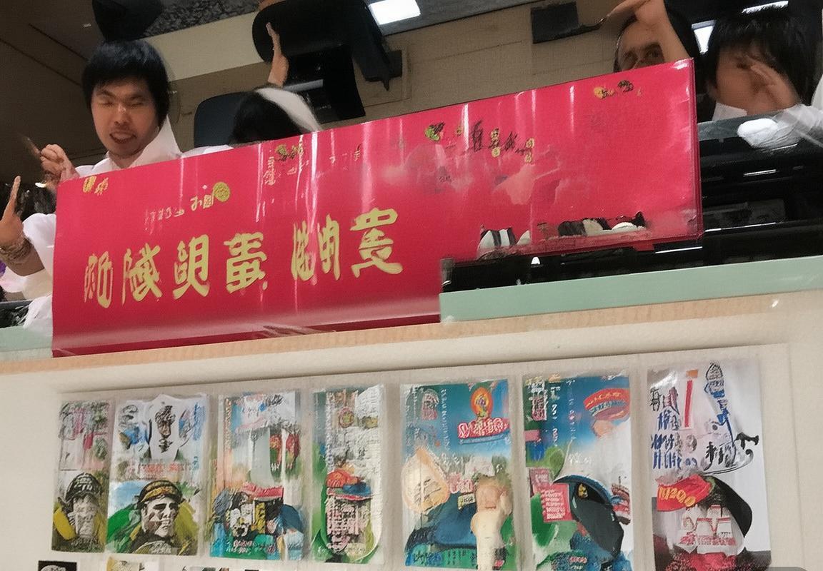甜皮鸭-王婆婆冒菜-成都本地人常去的10家苍蝇馆子