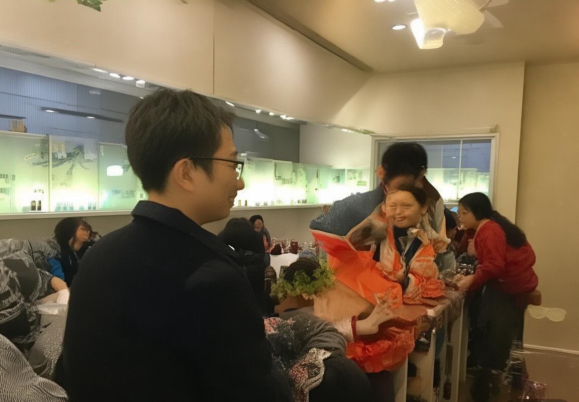 周末去爬山要花多少钱？从景区门票、登山装备到山地物价，这份详细爬山费用清单让你不再踩坑